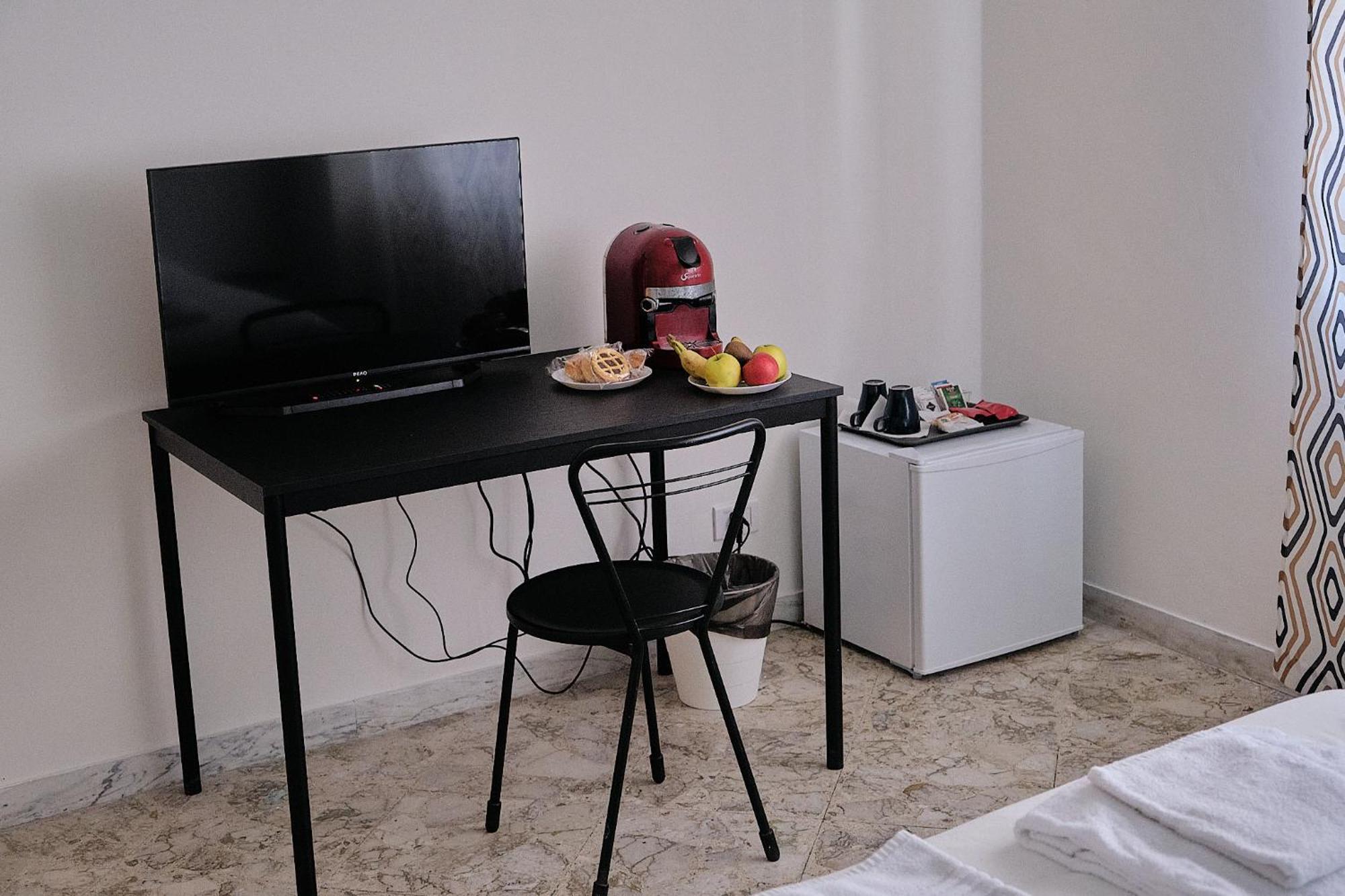 Kamila Guest House باري الغرفة الصورة